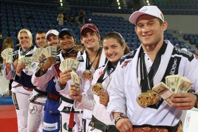 O Que Será Que Muda Com O Anuncio Da Premiação Em Dinheiro Nas Disputas Dos Campeonatos Mundial E Brasileiro De Jiu Jitsu?